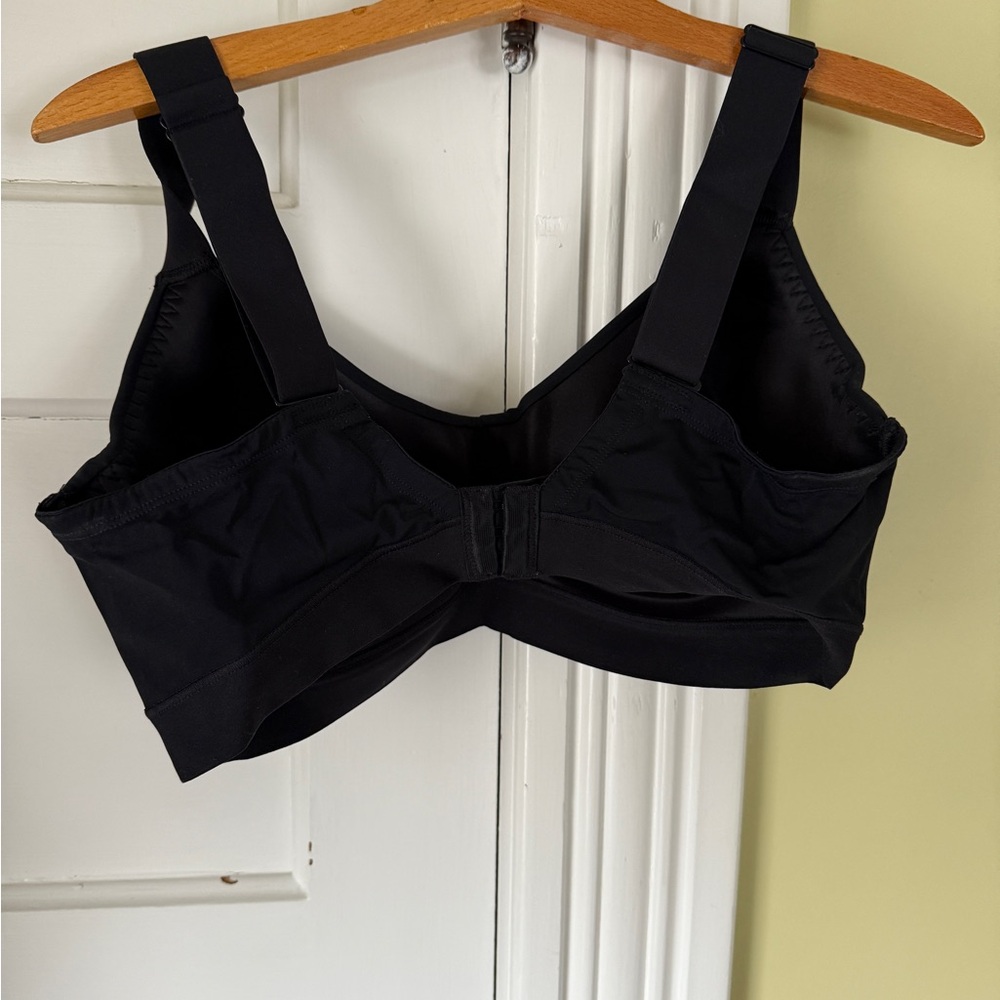 Natori Bra - Picture 2 of 3